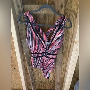 🏖️Tempt Me One Piece Plunge V Neck Monokini Hollow Out Swimsuit🏖️ NWT